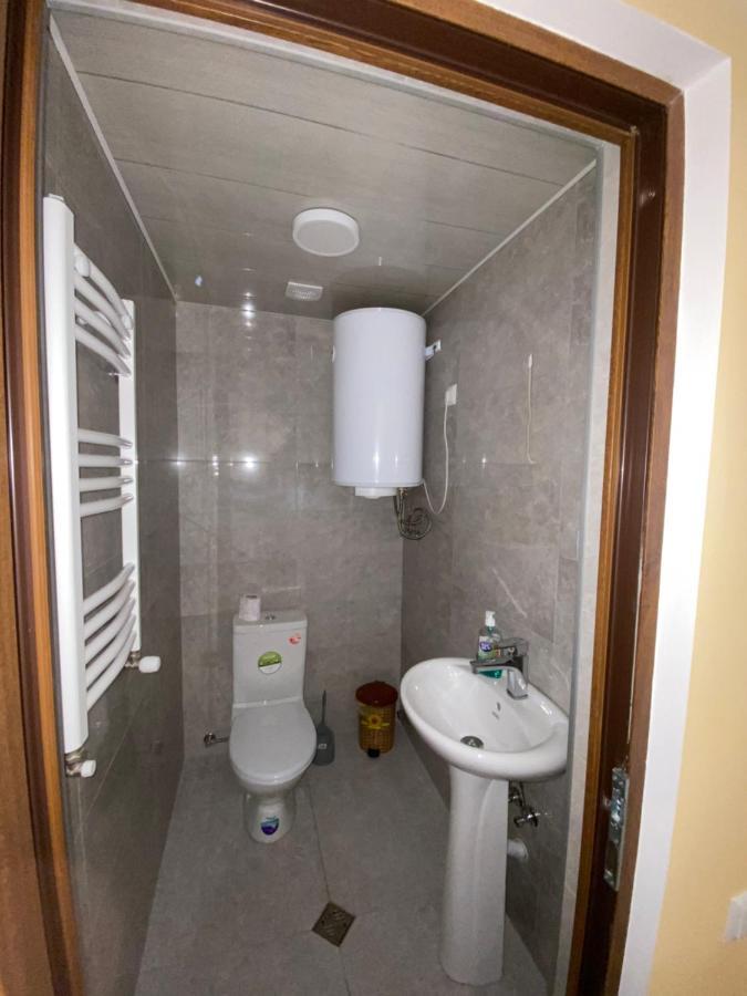 Guest House Victor Zhabeshi Екстер'єр фото