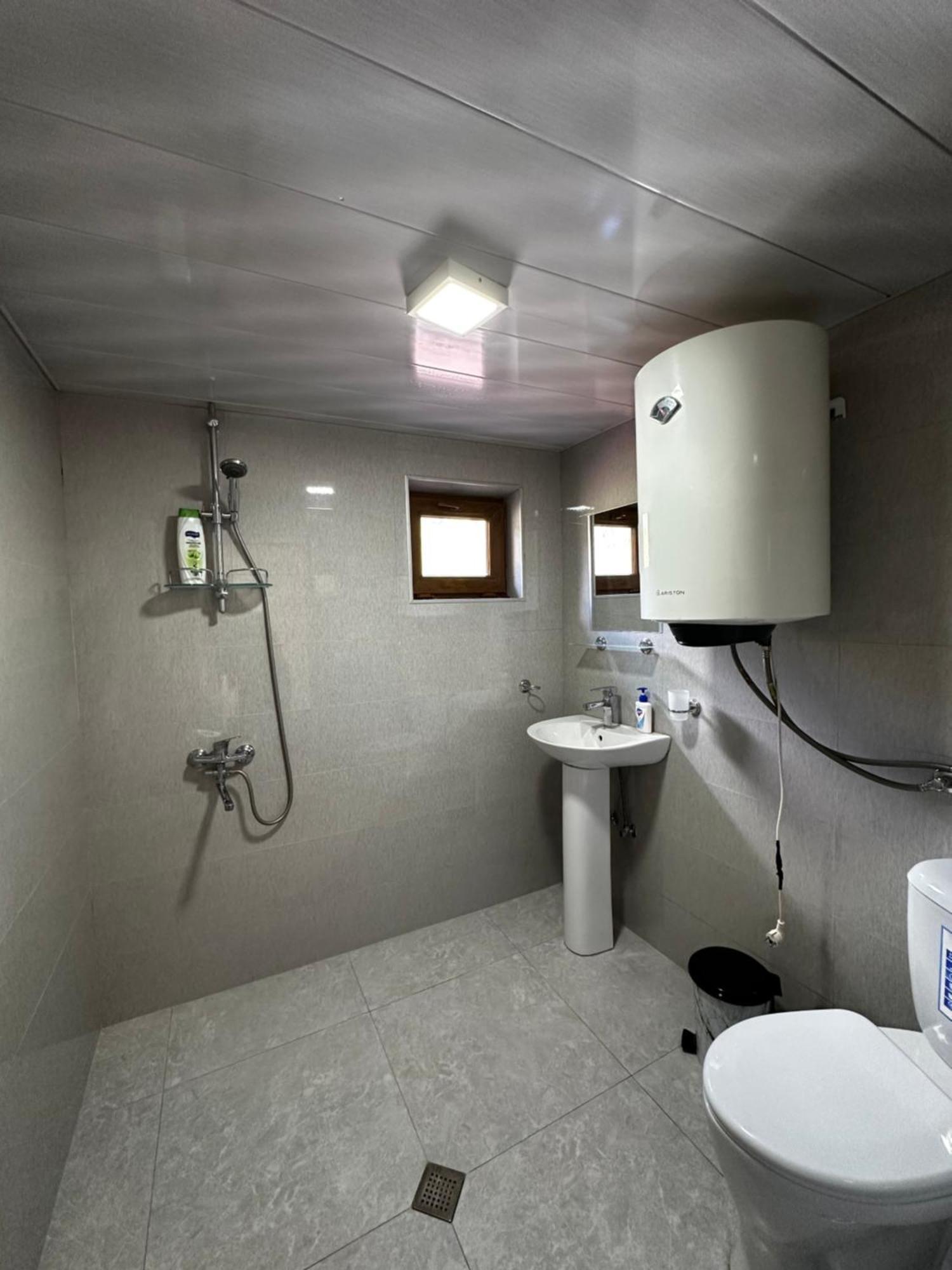 Guest House Victor Zhabeshi Екстер'єр фото
