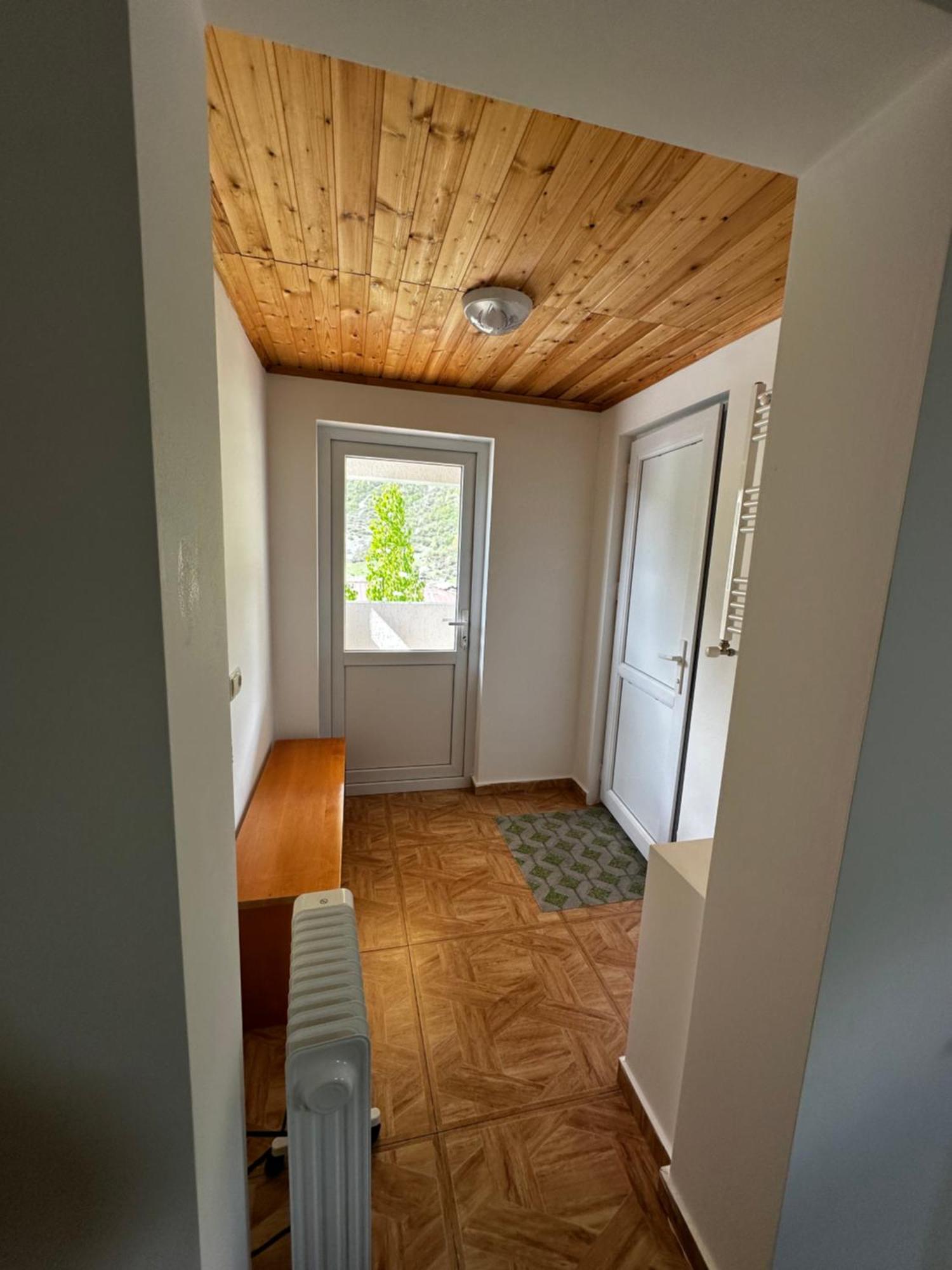 Guest House Victor Zhabeshi Екстер'єр фото