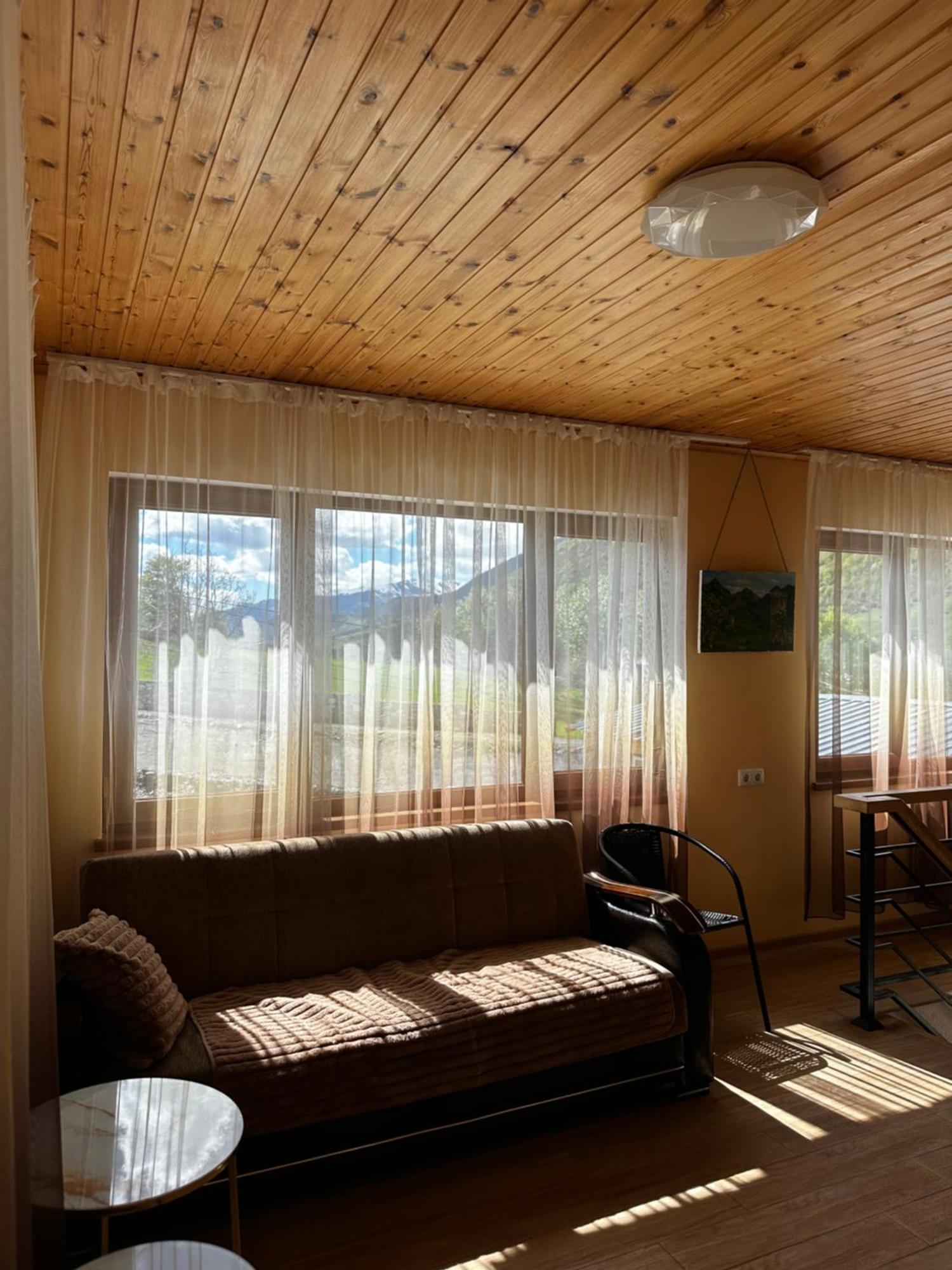Guest House Victor Zhabeshi Екстер'єр фото