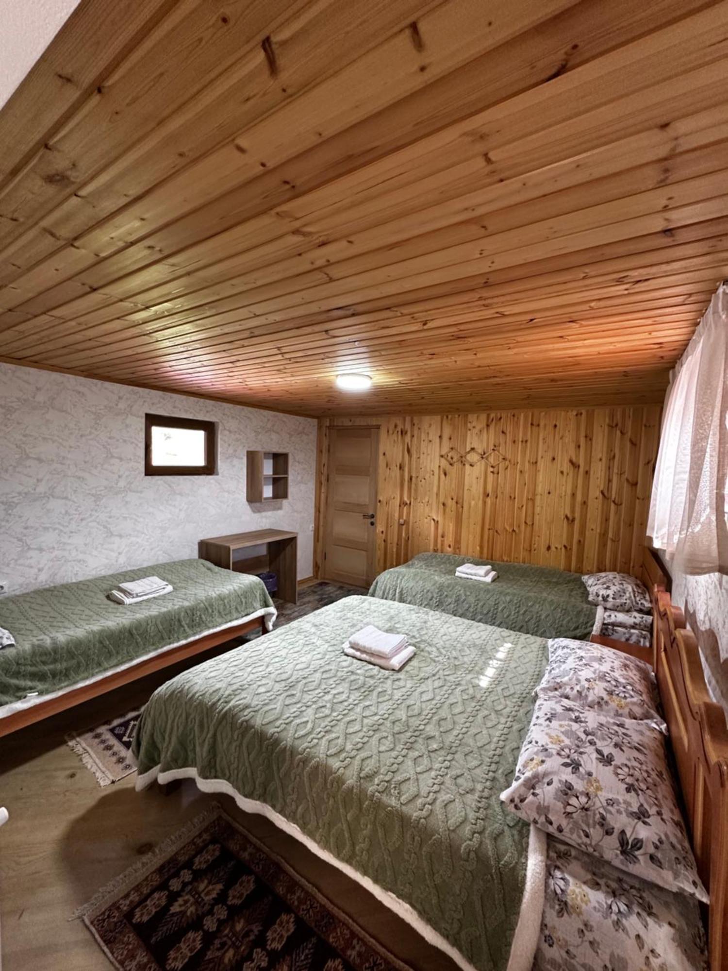 Guest House Victor Zhabeshi Екстер'єр фото