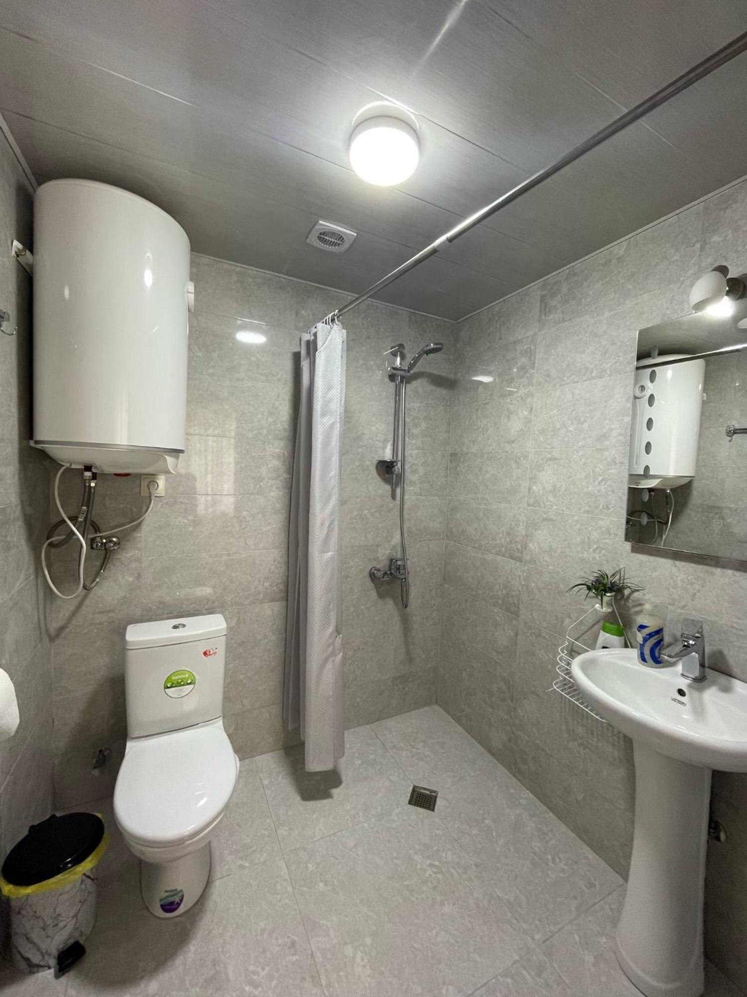 Guest House Victor Zhabeshi Екстер'єр фото